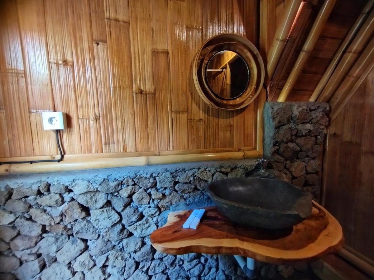 Aksha Riverside Ubud Tampaksiring Exterior foto